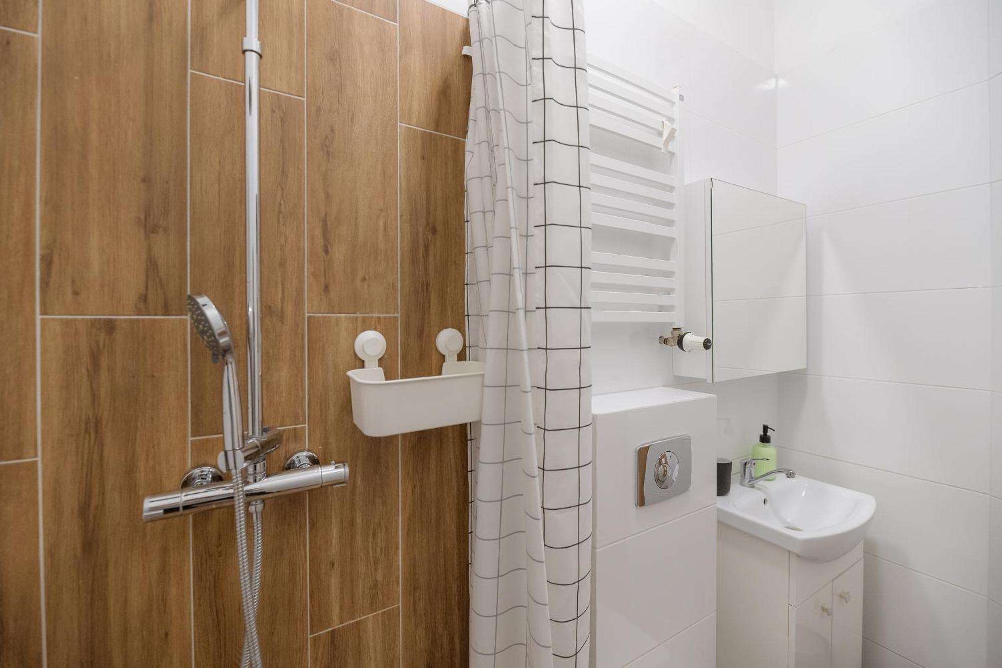 Cozy Studio Near Old Town Torun Exterior photo